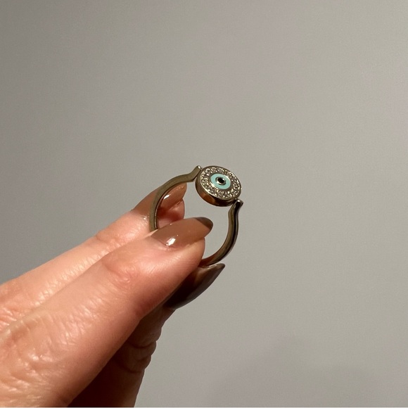 Evil Eye The Flip Reversible Sterling Silver Ring - Picture 6 of 8